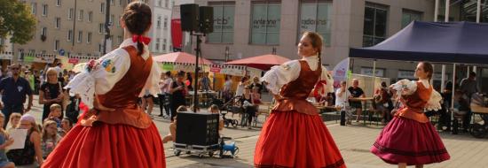 Tanzgruppe MAKI aus Zielona Góra beim Weltkindertag in Cottbus